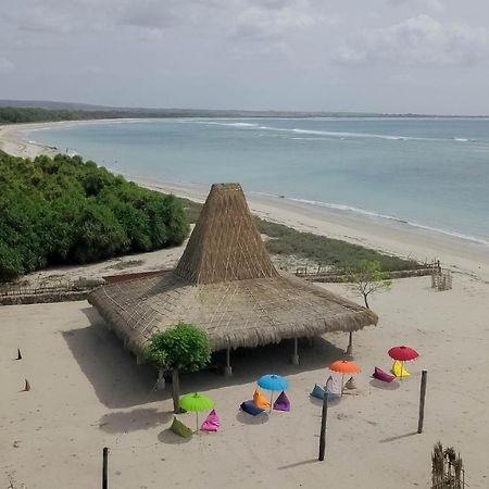 Costa Beach Resort & Club Waingapu Zewnętrze zdjęcie