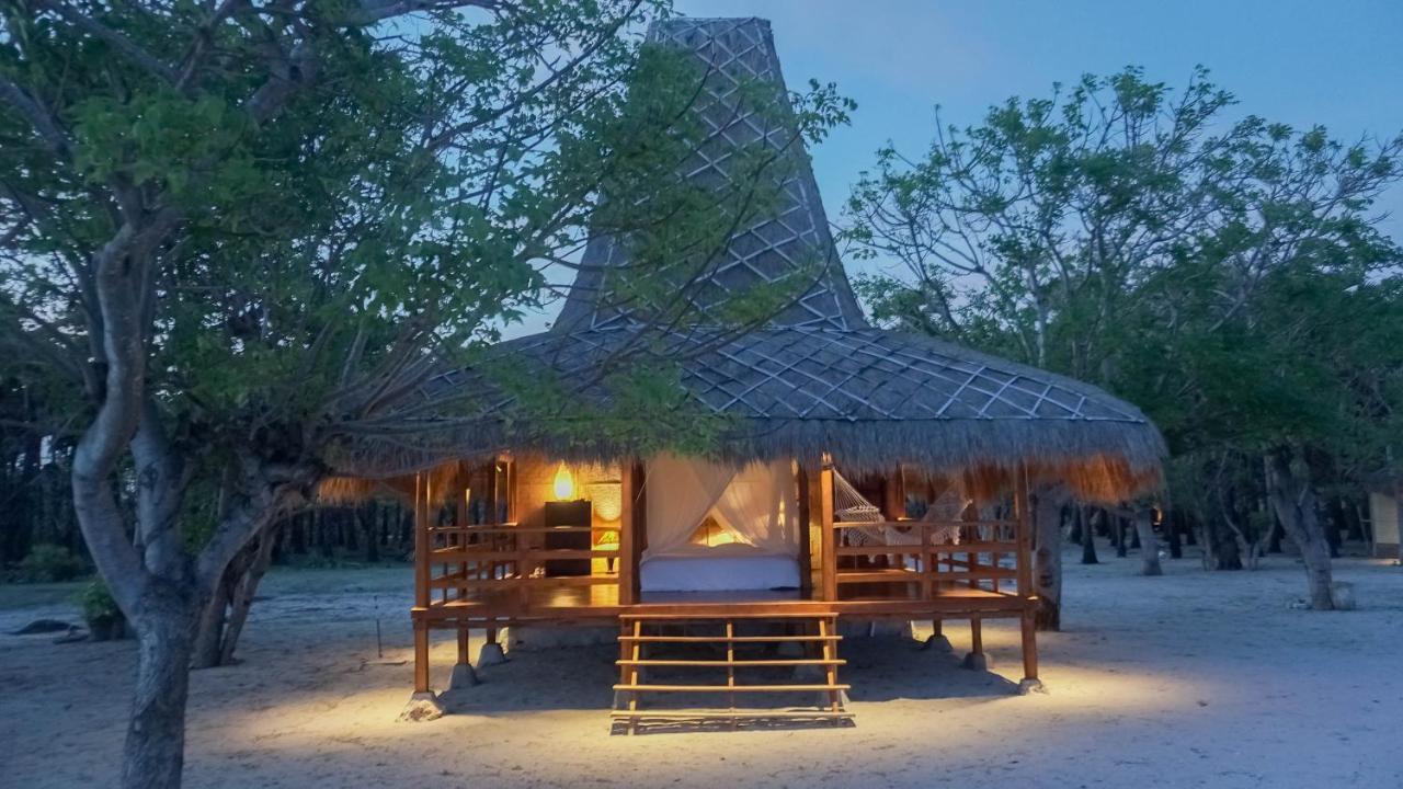 Costa Beach Resort & Club Waingapu Zewnętrze zdjęcie