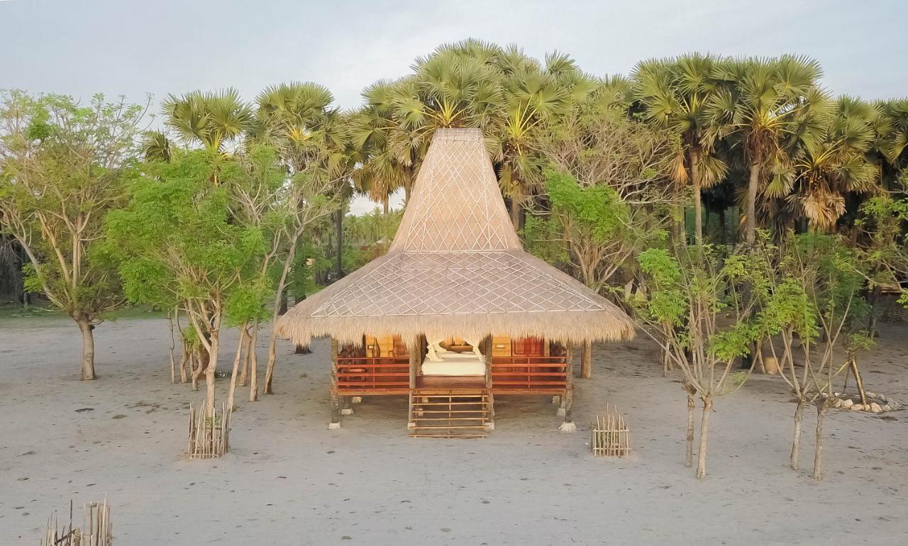 Costa Beach Resort & Club Waingapu Zewnętrze zdjęcie